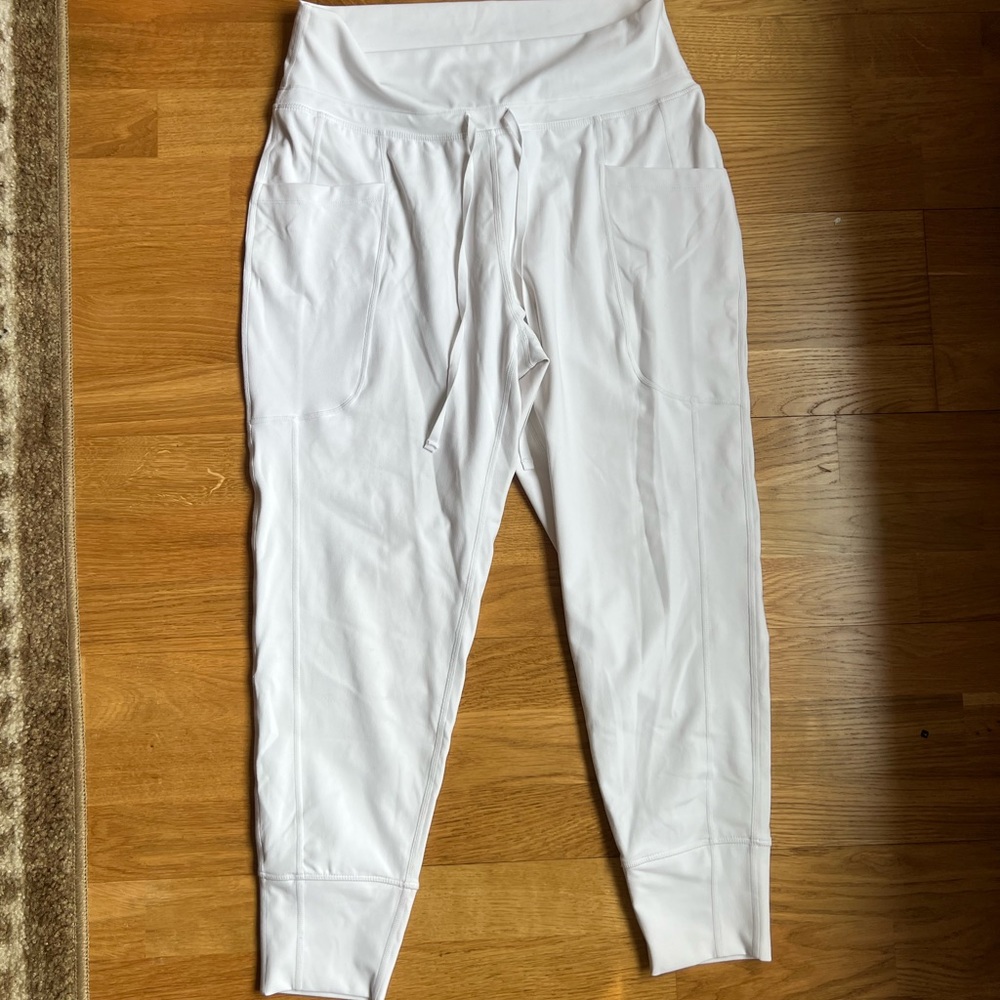 FABLETICS WHITE JOGGERS